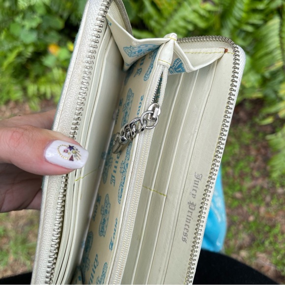 SOLD ELSEWHERE RARE JUICY COUTURE Bag TRUST FUND in blue terrycloth 😻wallet SET - Picture 13 of 14